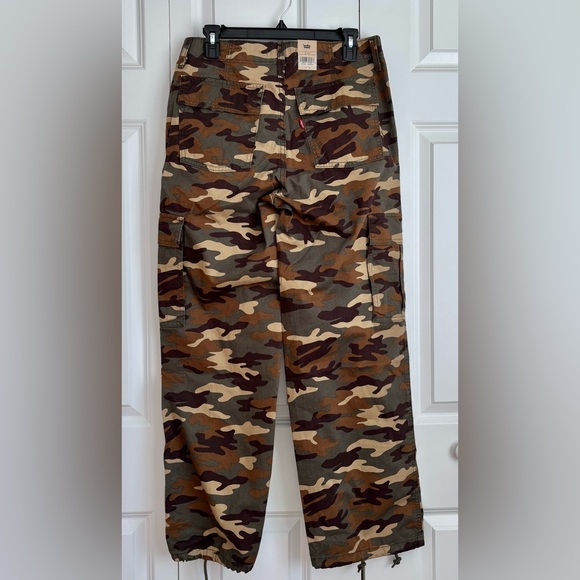 Camouflage Cargo Pants - Picture 3 of 6